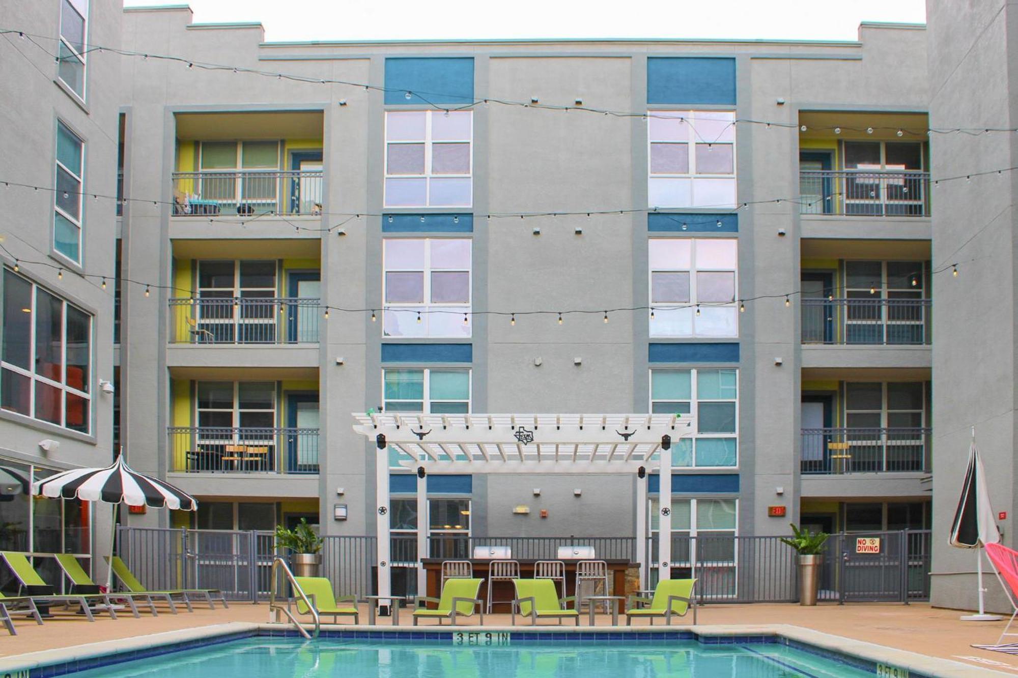 Upstay - Condo With Pool Gym Games And Bbq Austin Extérieur photo