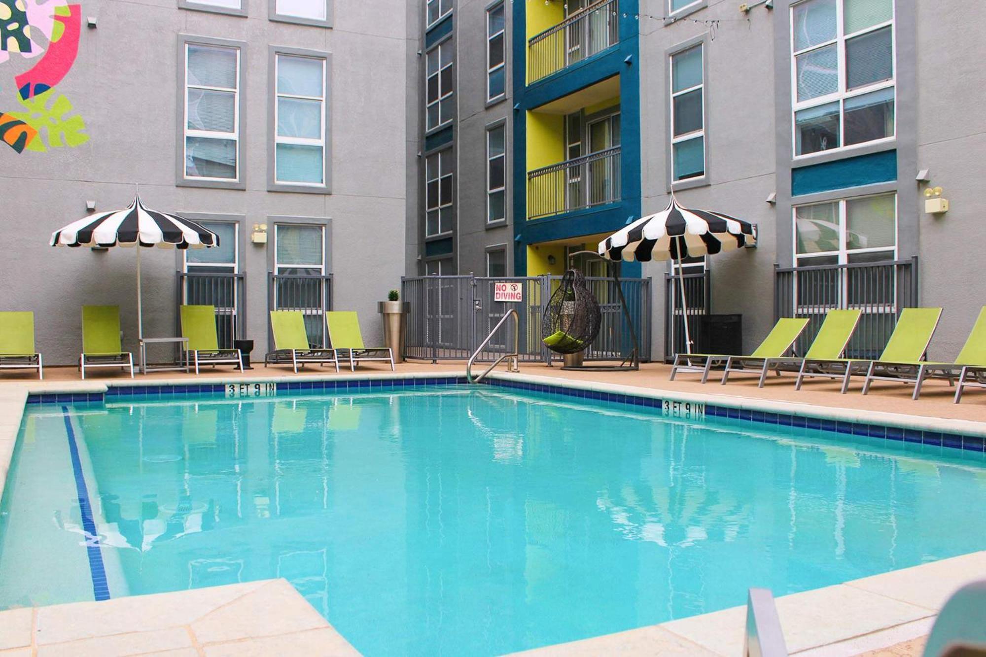 Upstay - Condo With Pool Gym Games And Bbq Austin Extérieur photo